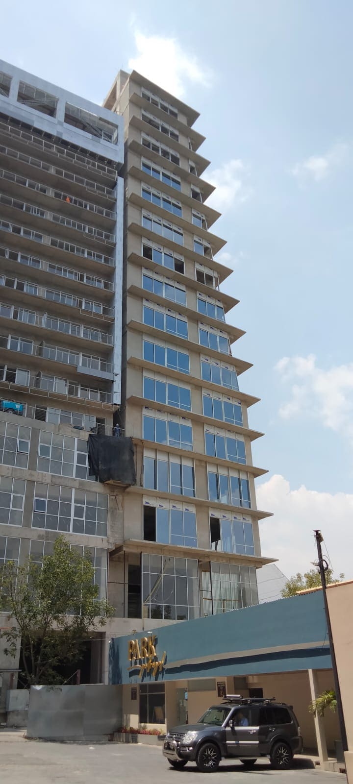 park-pedregal-city-towers 2